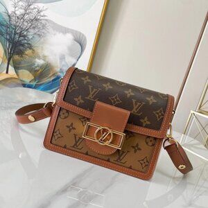 🍀Louis Vuitton Dauphine Monogram Shoulder Bag
